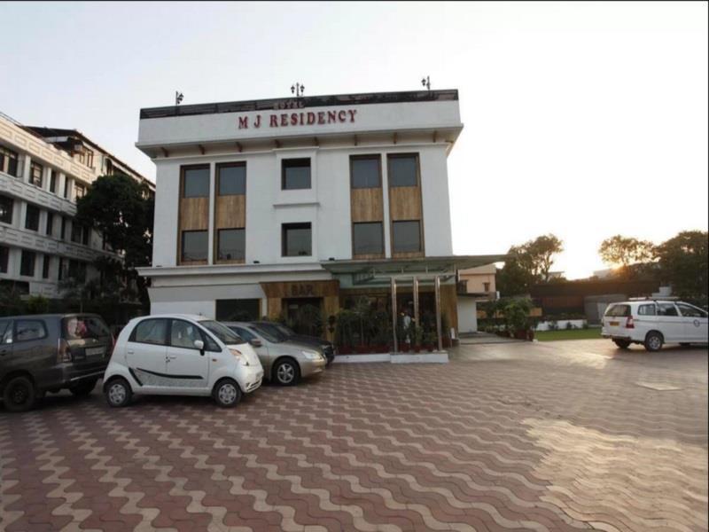 Hotel Mj Residency Dehradun Exterior foto
