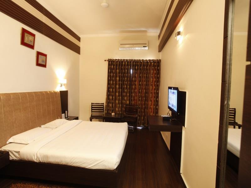 Hotel Mj Residency Dehradun Exterior foto